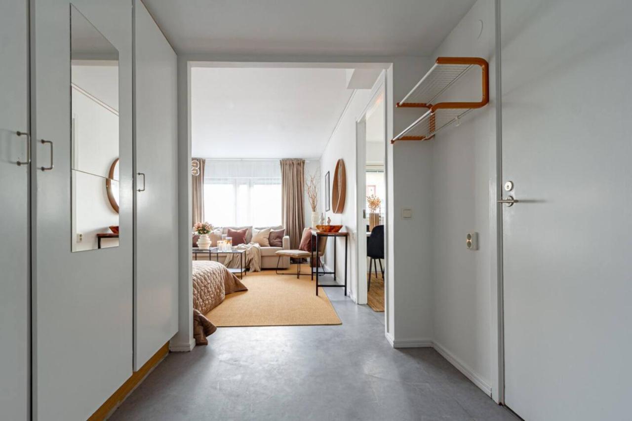 Simple Studio In Trendy Soedermalm - Construction Work Stockholm Exteriör bild