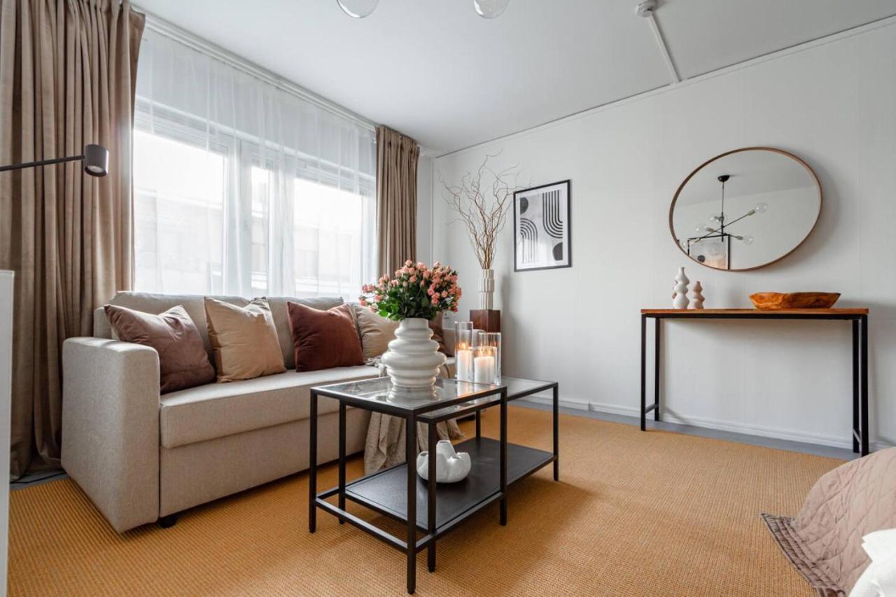 Simple Studio In Trendy Soedermalm - Construction Work Stockholm Exteriör bild